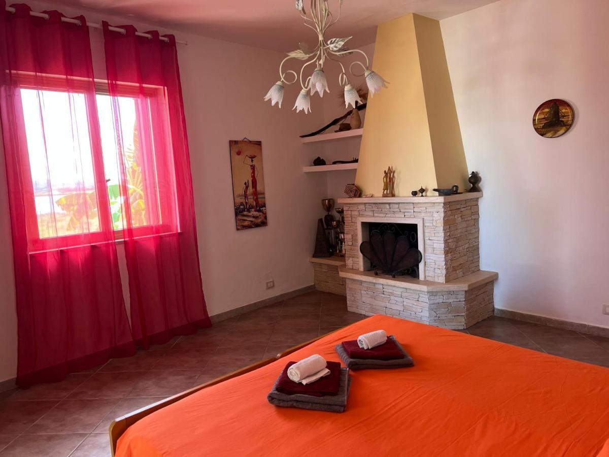 Villa Esclusiva In Riserva Naturale Torre Nubia Eksteriør billede